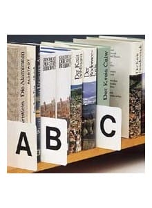 Kompletna abeceda na foliji v različnih barvah